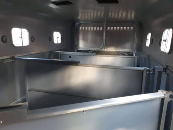 Van Cheval Ifor Williams HB 610 – Transport 4/5 Chevaux – Image 5