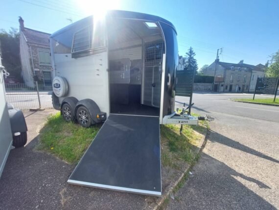 Van Ifor Williams HBX511 – 2 Places, Spacieux et Équipé (2019) – Occasion – Image 5