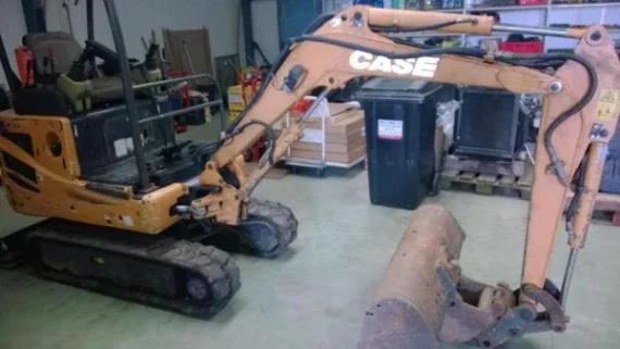 CASE CX 15 B d’Occasion (2008) – Mini-Pelle 1,48T + 3 Godets – Image 2
