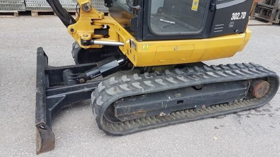 CAT 302.7D CR d’Occasion (2016) – Mini-Pelle 2,67T + 3 Godets – Image 5