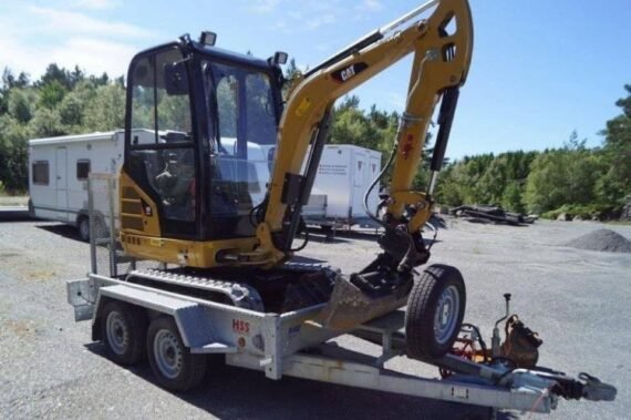Caterpillar 301.7D d’Occasion – Mini-Pelle Compacte et Robuste – Image 2