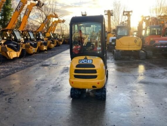 Mini Pelle JCB 8016 CTS (2015) – 1,5T + 3 Godets – Image 8