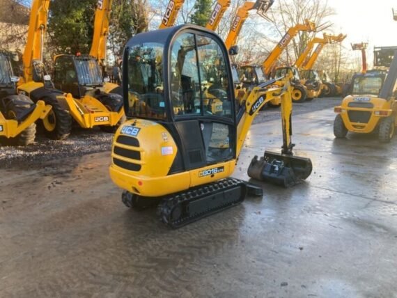 Mini Pelle JCB 8016 CTS (2015) – 1,5T + 3 Godets – Image 9
