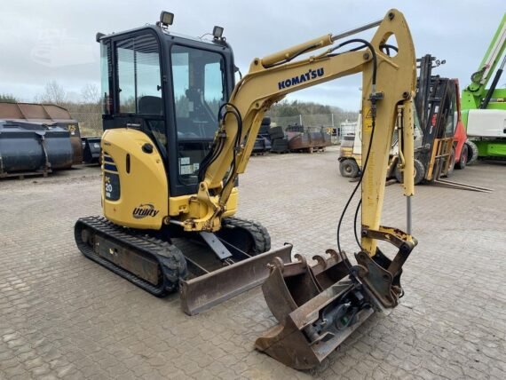 Mini Pelle Komatsu PC20MR-2 (2005) – 2T, 2280 Heures – Image 6
