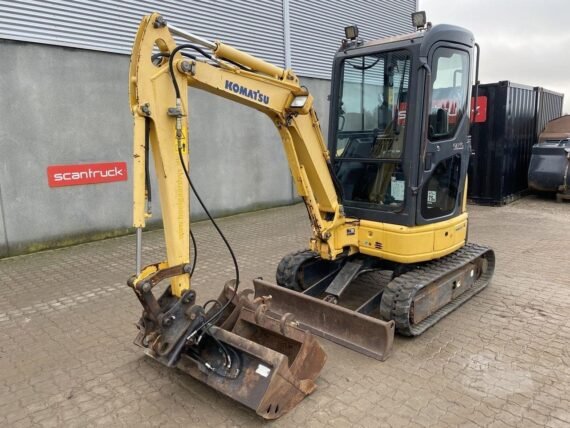 Mini Pelle Komatsu PC20MR-2 (2005) – 2T, 2280 Heures