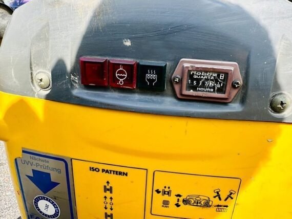 Mini Pelle Komatsu PC 09-1 (2008) – 0,8T, 1500 Heures – Image 4
