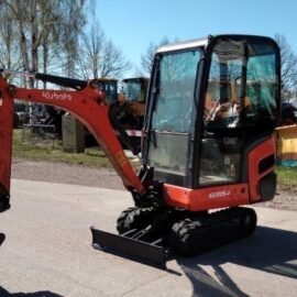 Kubota KX 015-4 (2015) – 1,5T, 3880 Heures, 3 Godets, Bon État