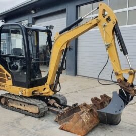 Caterpillar CAT 302.2D d’Occasion (2013) – Mini-Pelle 2,1T + 3 Godets