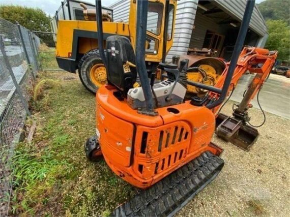 Mini Pelle IHI 15NX d’Occasion (2004) – 1,5T + 3 Godets – Image 19