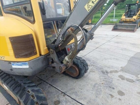 Mini Pelle Volvo ECR28 – 2007 – 2,8T, 4065h, 3 Godets – Image 15