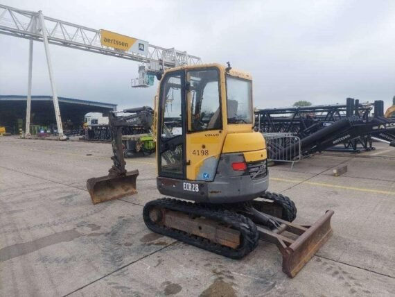 Mini Pelle Volvo ECR28 – 2007 – 2,8T, 4065h, 3 Godets – Image 3